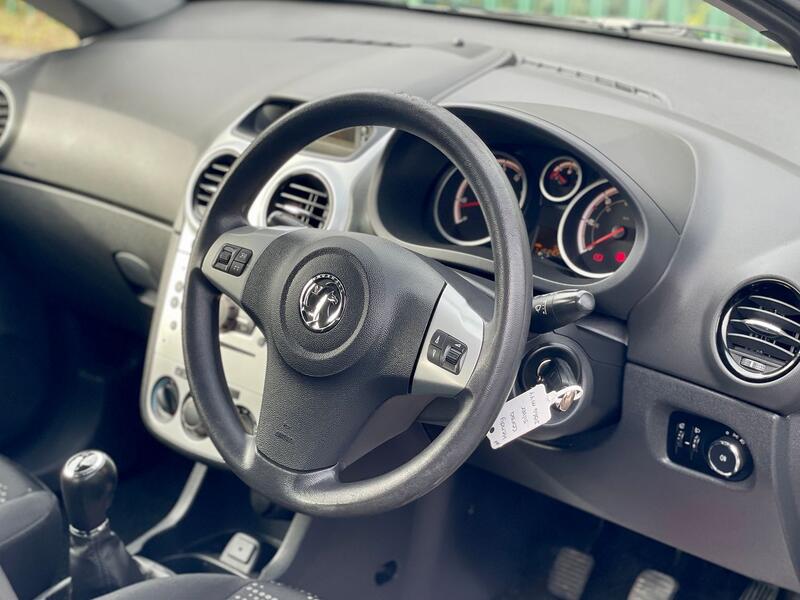 VAUXHALL CORSA