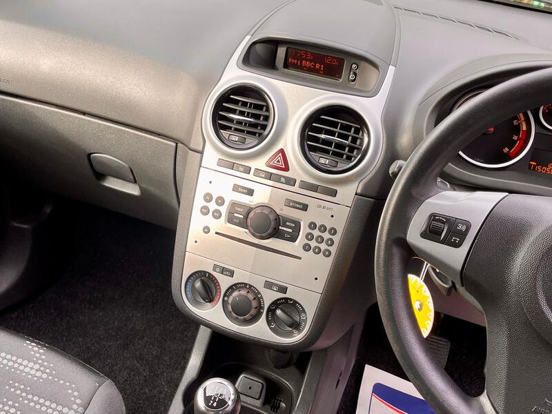 VAUXHALL CORSA