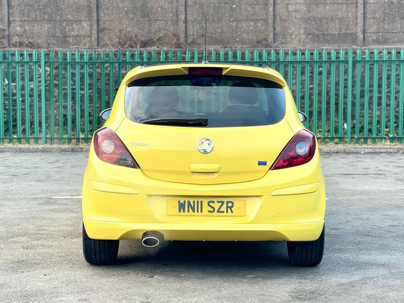 VAUXHALL CORSA