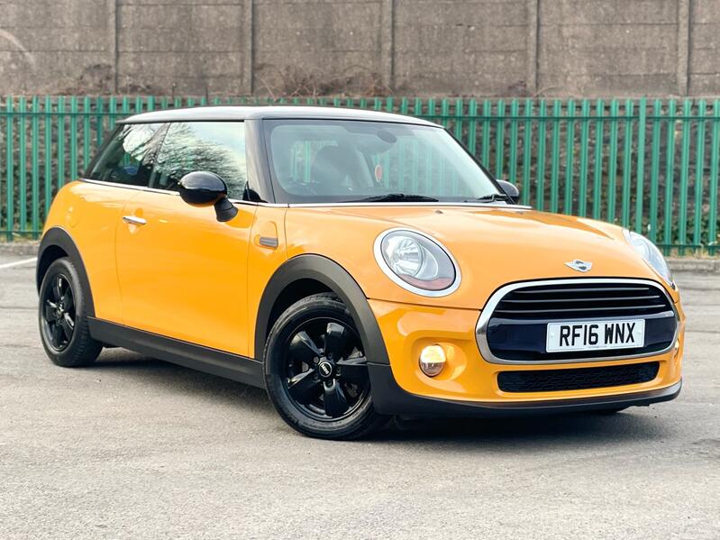 MINI HATCH
