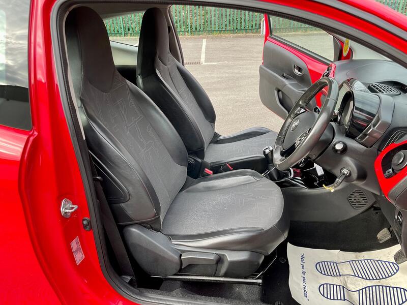 TOYOTA AYGO