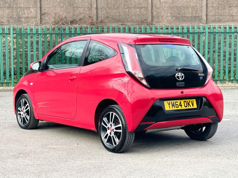 TOYOTA AYGO