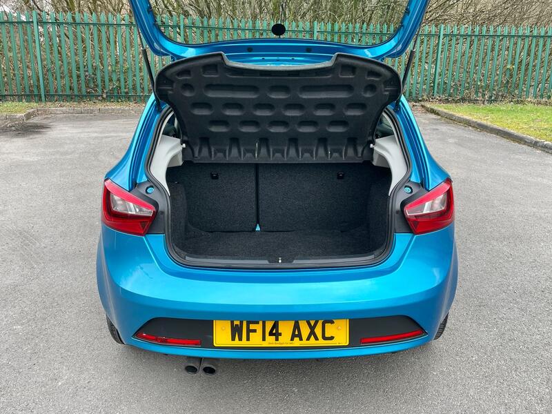 SEAT IBIZA