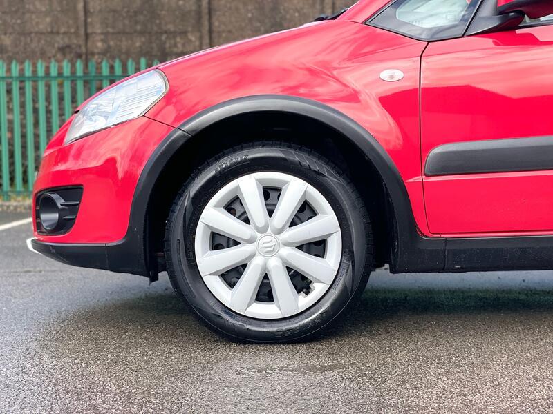 SUZUKI SX4