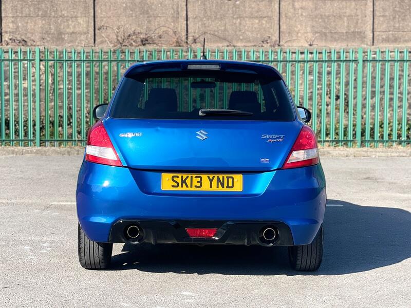 SUZUKI SWIFT