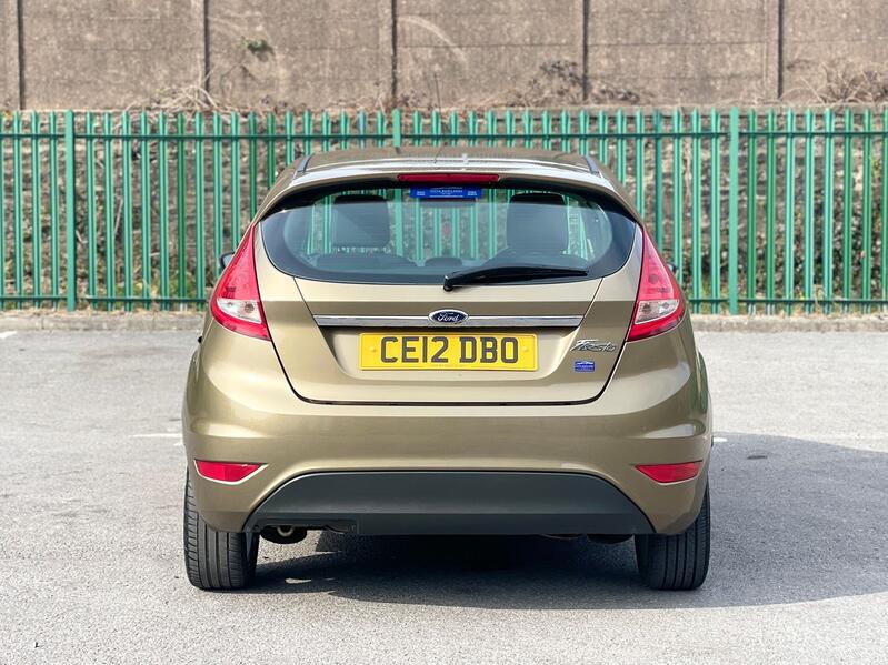 FORD FIESTA