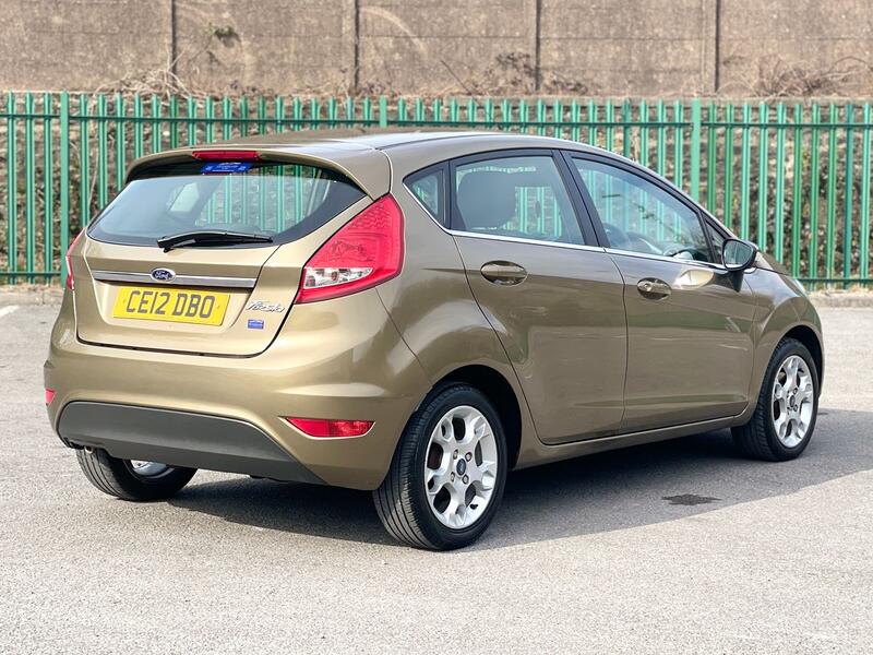 FORD FIESTA