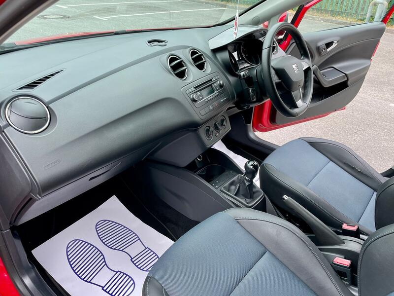 SEAT IBIZA