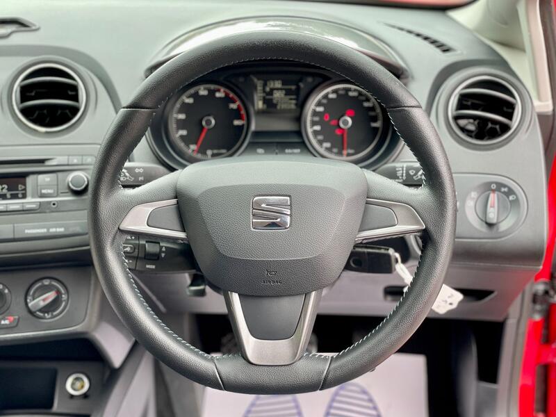 SEAT IBIZA